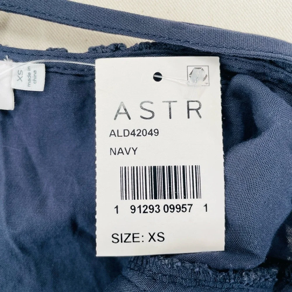ASTR the label LACE A LINE MIDI DRESS - Picture 10 of 12